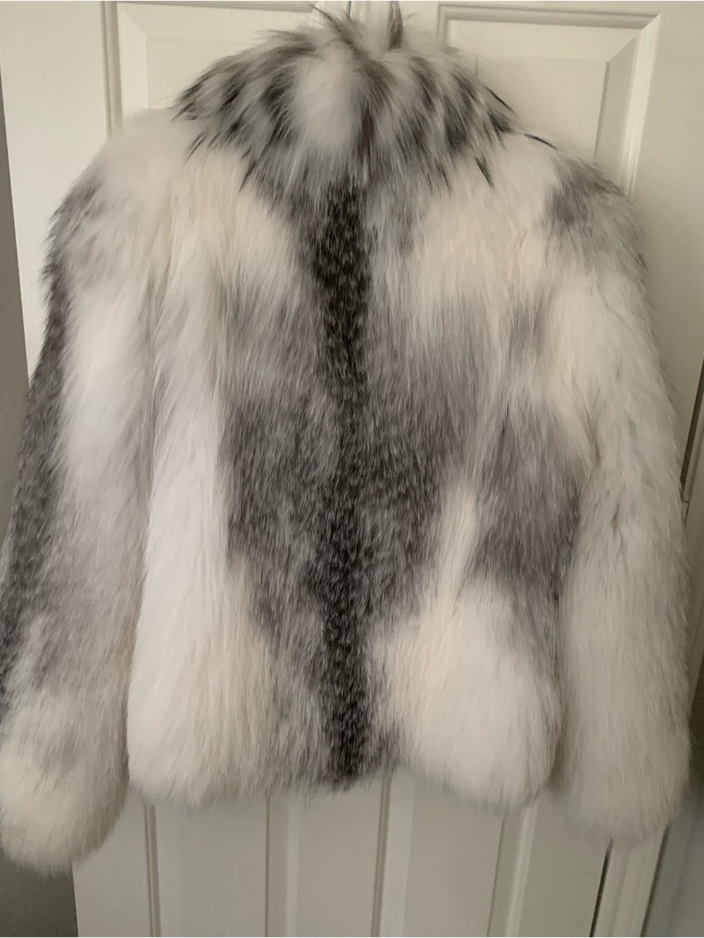 Luxury Marble Fox Fur Jacket - Women - Picture 2 of 9